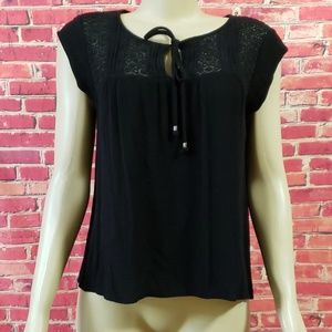 Daniel Rainn  Black ties front Women's Top NEW